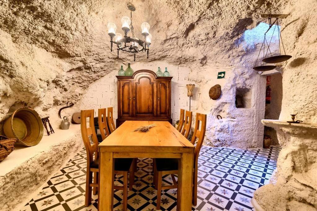 Villa Cueva Con Jacuzzi A 20 Minutos De Valencia Benaguacil Esterno foto